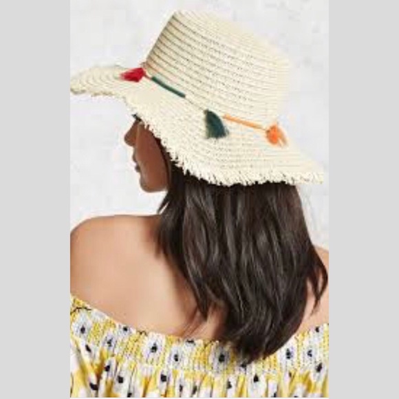 Forever 21 Accessories - Forever 21 Tasseled Floppy Straw Hat